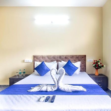 Calangute Studio Apartment Candolim Ngoại thất bức ảnh